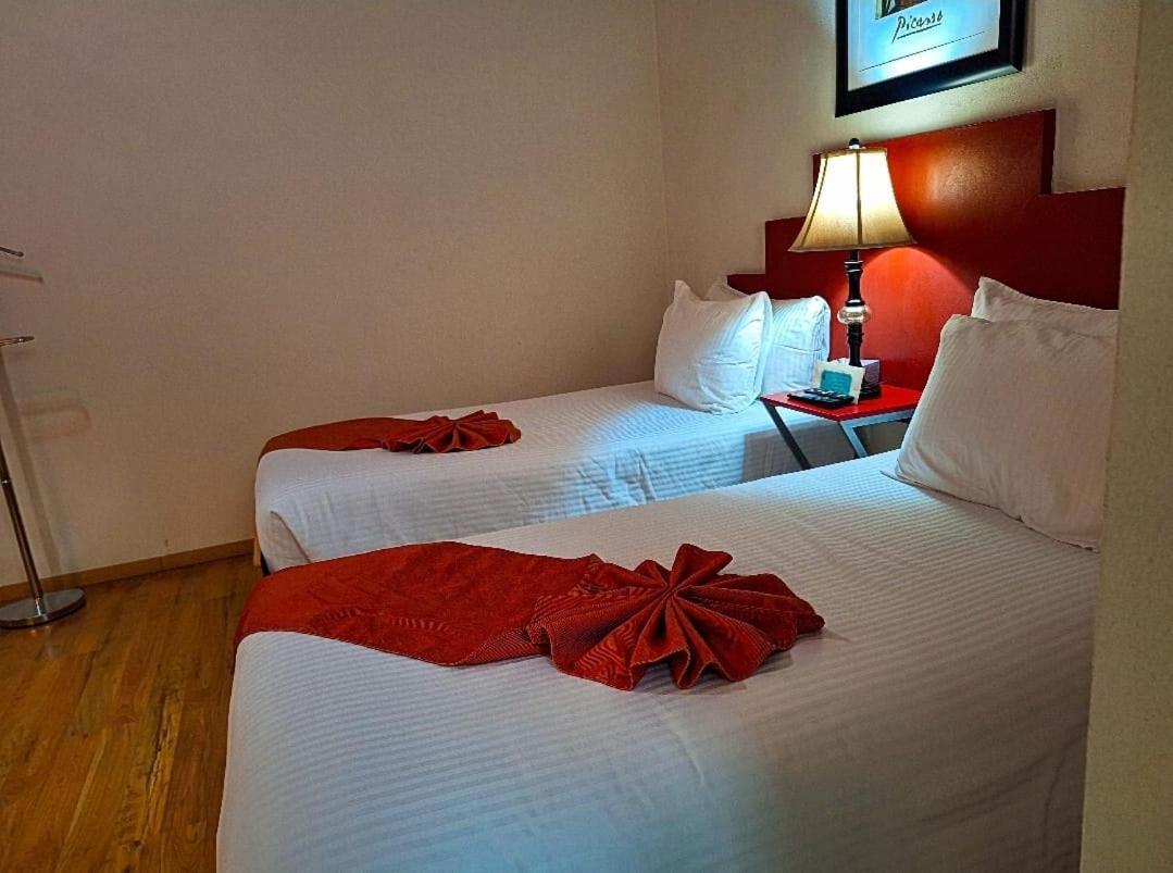 Hotel Del Capitan De Puebla, Departamentos エクステリア 写真